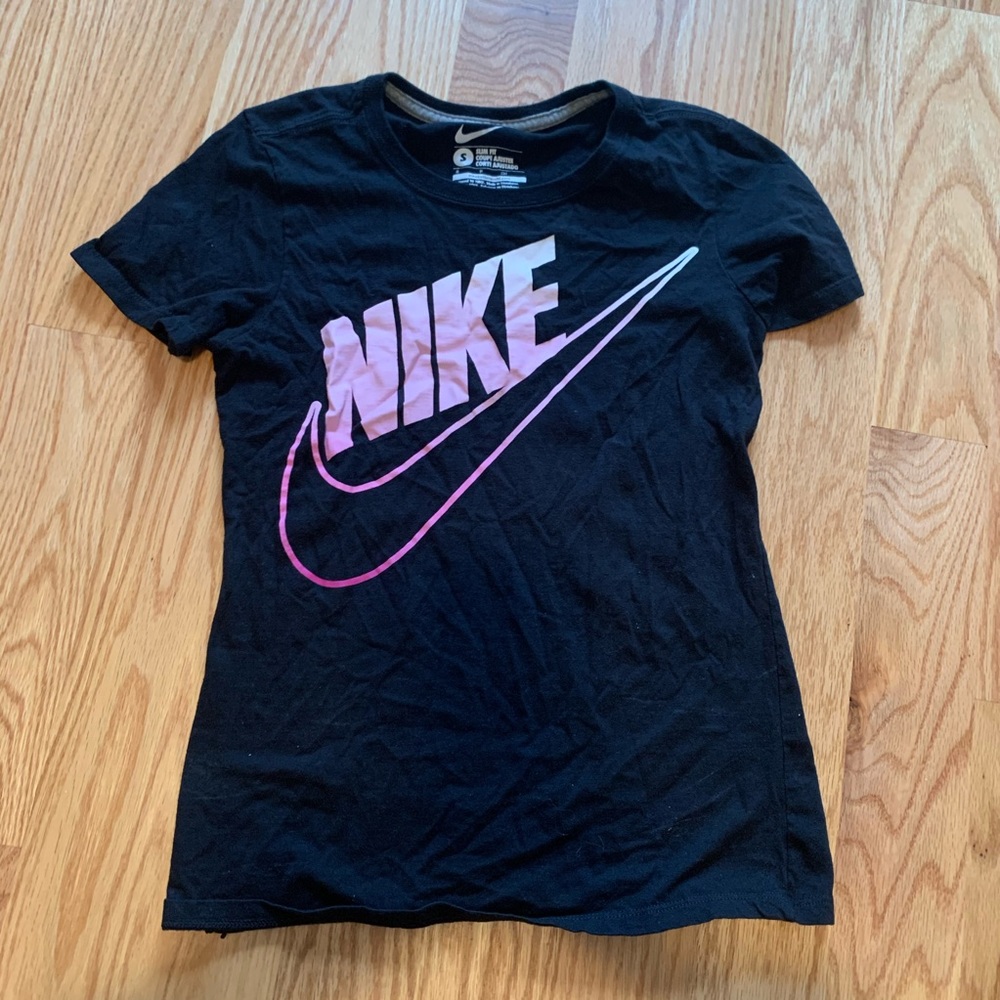 Nike T Shirt